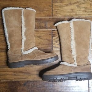 Uggs warm and toasty